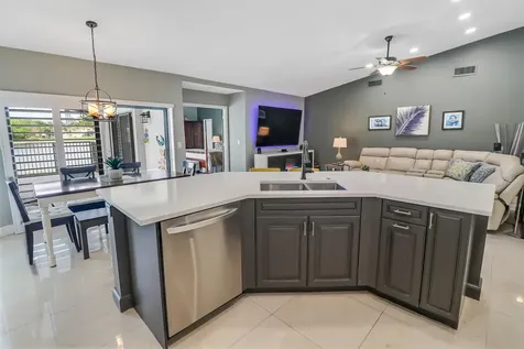 5171 NW 64th Drive Coral Springs FL 33067