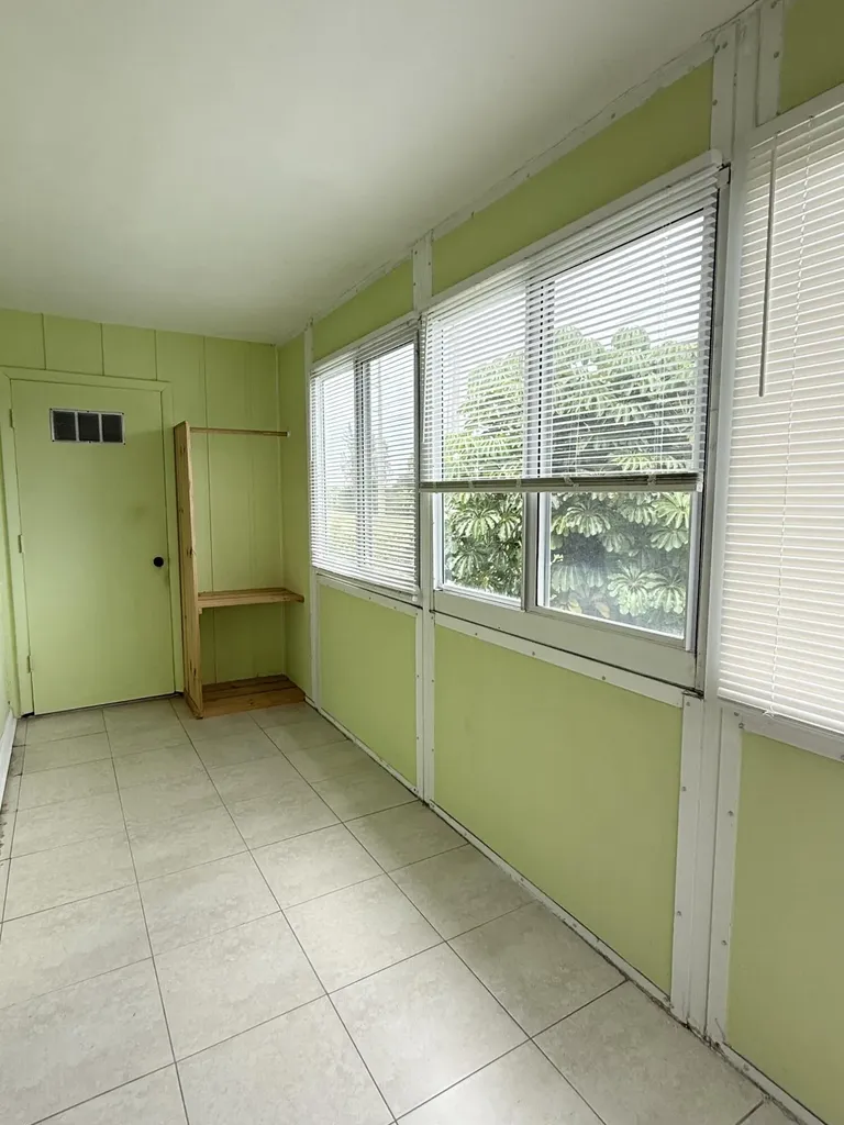 814 Burgundy Q Delray Beach FL 33484