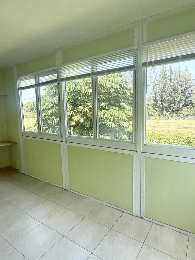 814 Burgundy Q Delray Beach FL 33484