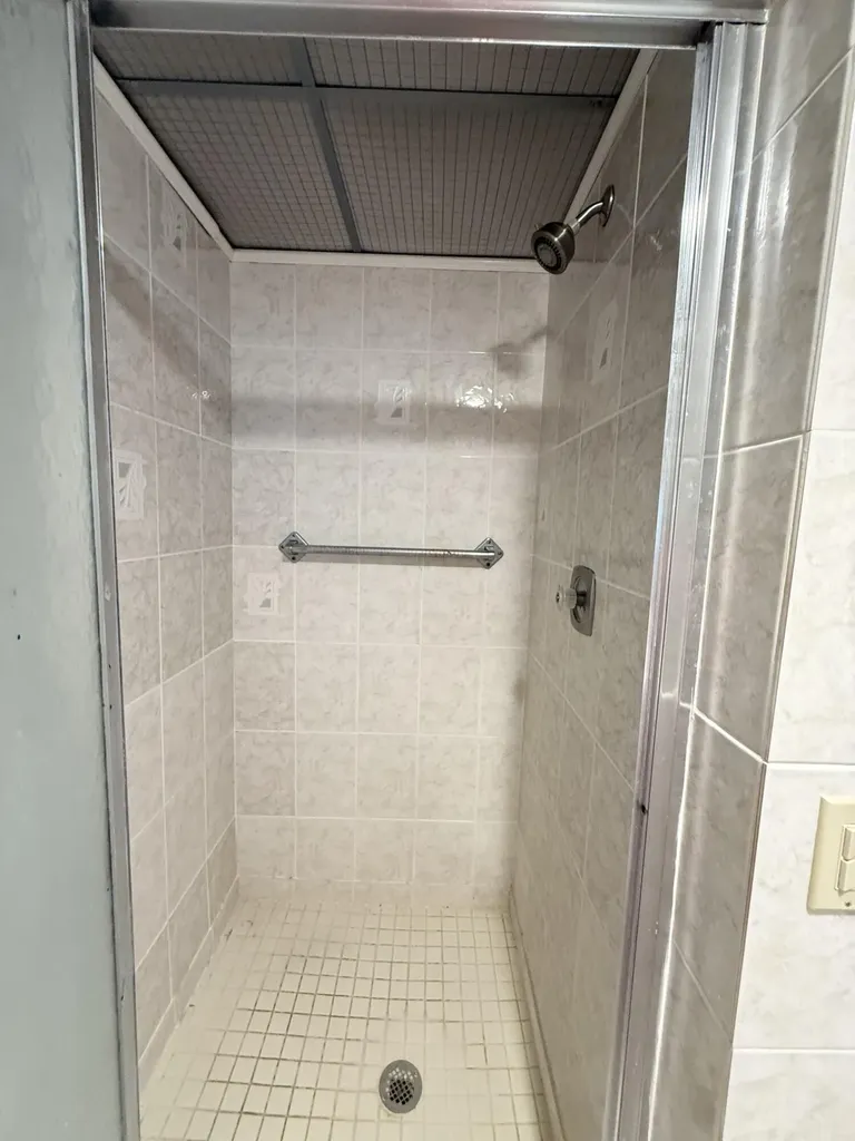 814 Burgundy Q Delray Beach FL 33484
