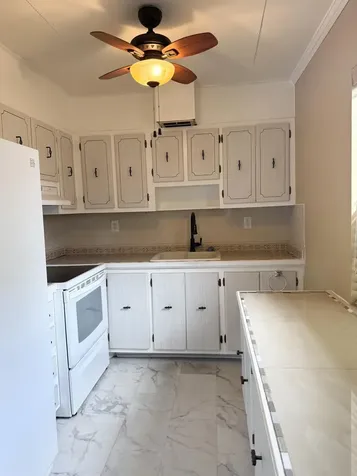 814 Burgundy Q Delray Beach FL 33484