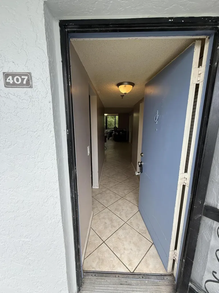 4760 W Lucerne Lakes Boulevard W Lake Worth FL 33467