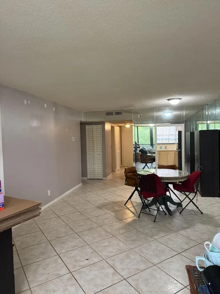 4760 W Lucerne Lakes Boulevard W Lake Worth FL 33467