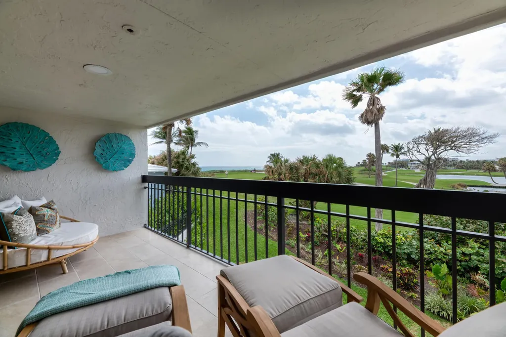 2335 S Ocean Boulevard Palm Beach FL 33480