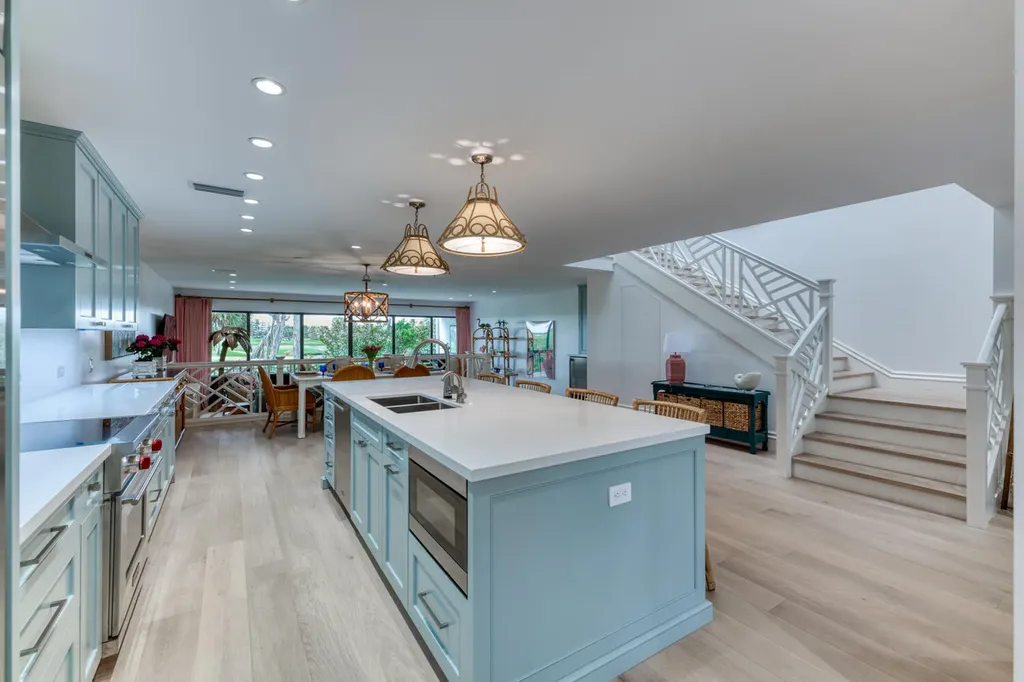 2335 S Ocean Boulevard Palm Beach FL 33480