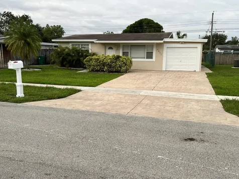 9432 SW 52nd Court Cooper City FL 33328