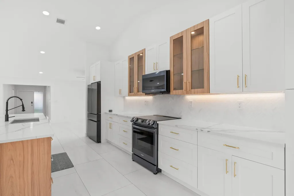 21326 Campo Allegro Drive Boca Raton FL 33433