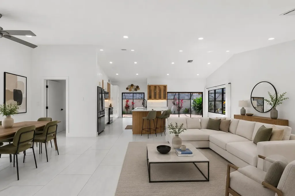 21326 Campo Allegro Drive Boca Raton FL 33433