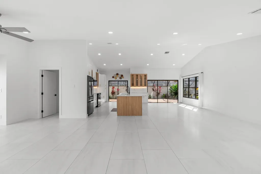 21326 Campo Allegro Drive Boca Raton FL 33433
