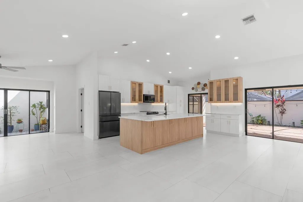 21326 Campo Allegro Drive Boca Raton FL 33433