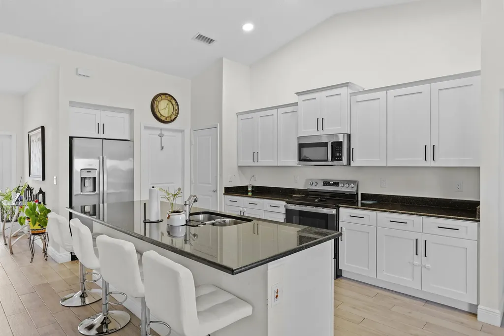 1049 SW Paar Drive Port St Lucie FL 34953