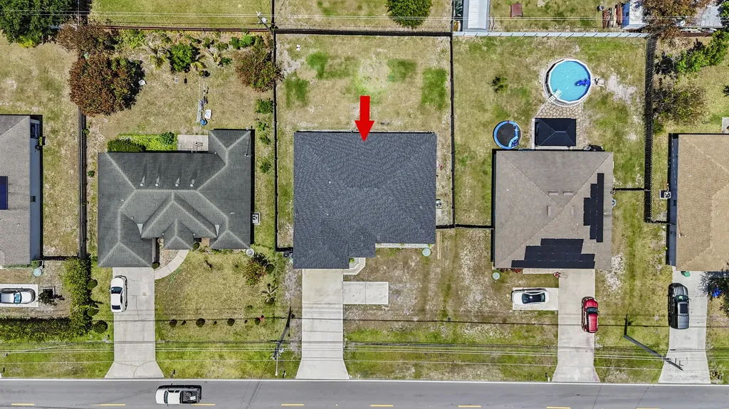 1049 SW Paar Drive Port St Lucie FL 34953