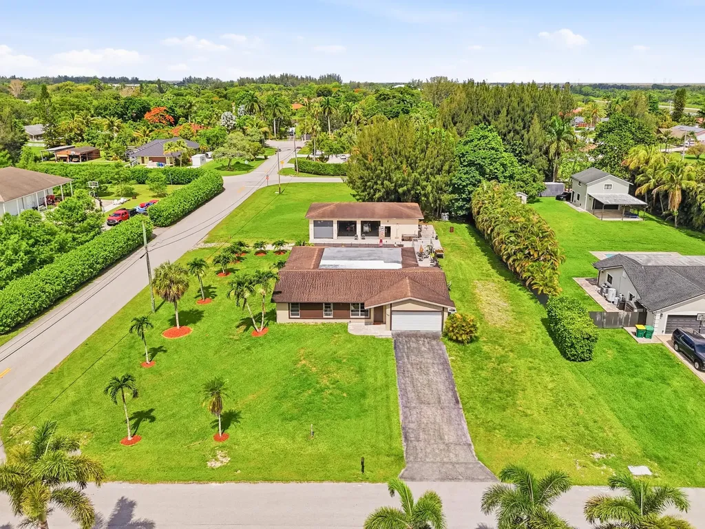 4841 SW 201st Terrace Southwest Ranches FL 33332