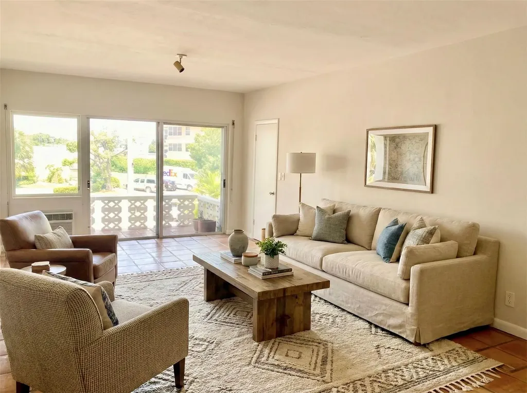 9271 W Bay Harbor Drive Bay Harbor Islands FL 33154
