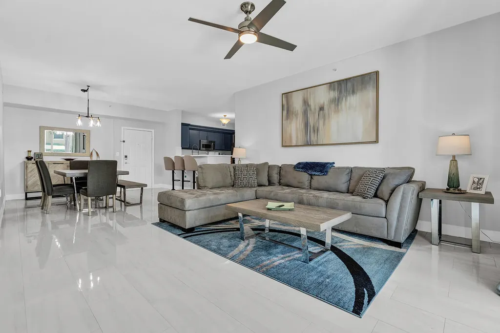 802 W Windward Way Lantana FL 33462