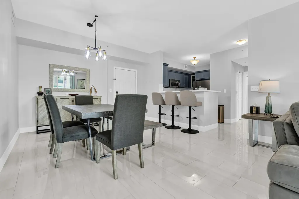802 W Windward Way Lantana FL 33462