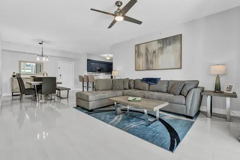 802 W Windward Way Lantana FL 33462