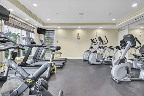 802 W Windward Way Lantana FL 33462