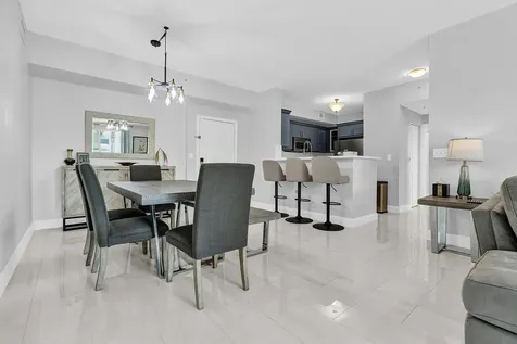 802 W Windward Way Lantana FL 33462