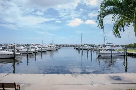 802 W Windward Way Lantana FL 33462