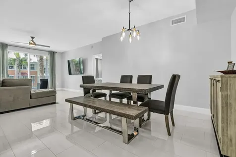 802 W Windward Way Lantana FL 33462
