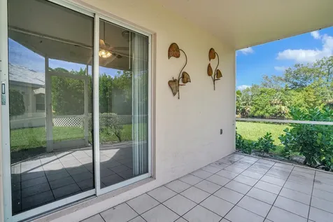 1022 Island Manor Drive Greenacres FL 33413