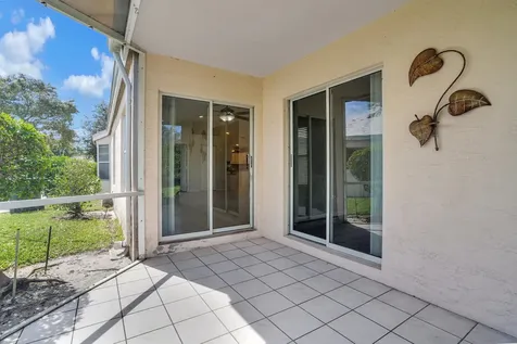 1022 Island Manor Drive Greenacres FL 33413