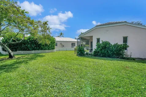 1022 Island Manor Drive Greenacres FL 33413