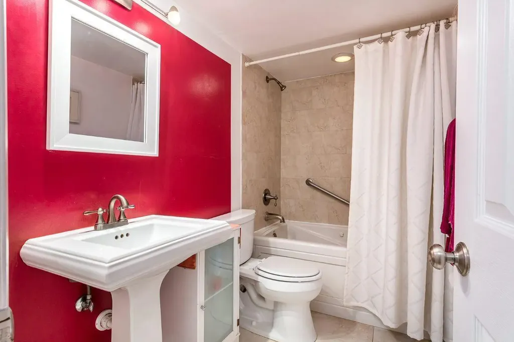 2255 Lindell Boulevard Delray Beach FL 33444