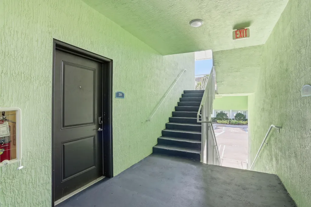 3601 High Ridge Road Boynton Beach FL 33426