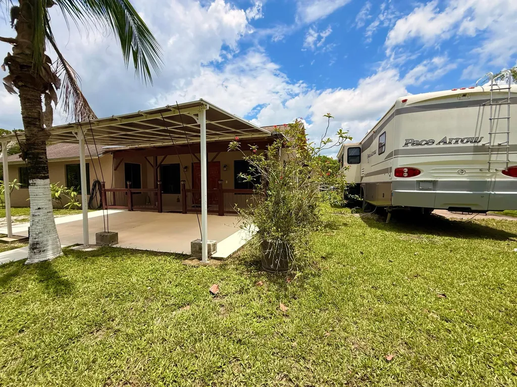 14539 N 60th Court Court N The Acreage FL 33470