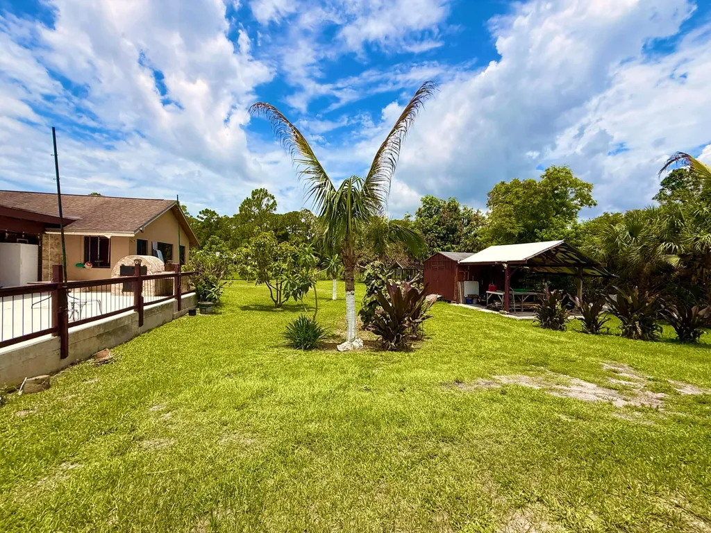 14539 N 60th Court Court N The Acreage FL 33470