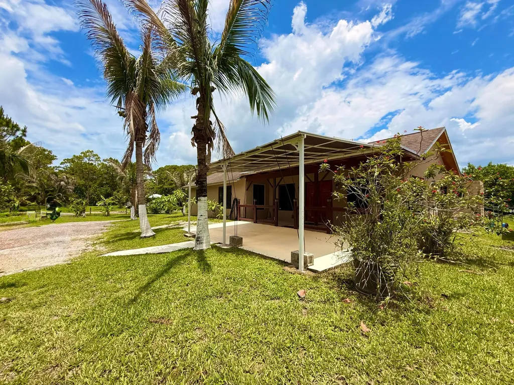 14539 N 60th Court Court N The Acreage FL 33470