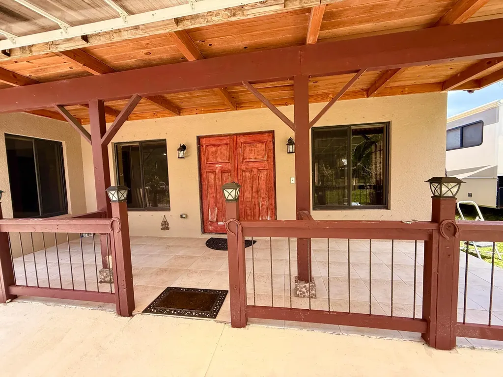 14539 N 60th Court Court N The Acreage FL 33470