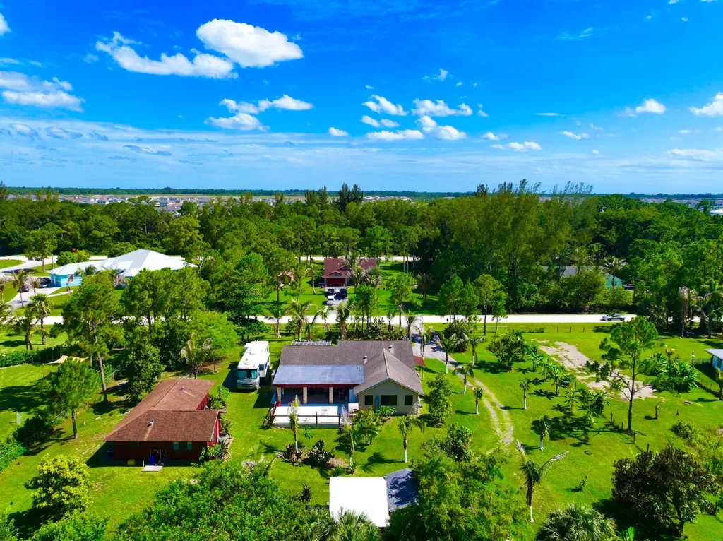 14539 N 60th Court Court N The Acreage FL 33470