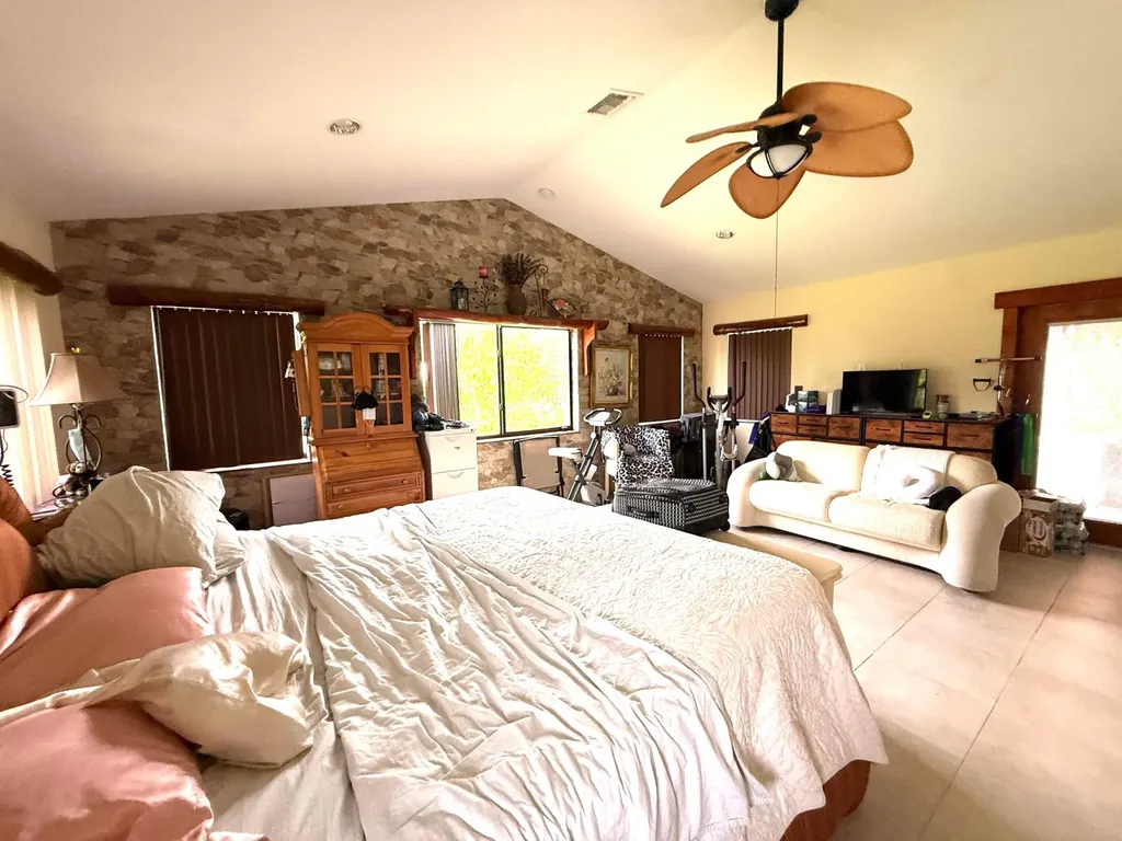 14539 N 60th Court Court N The Acreage FL 33470