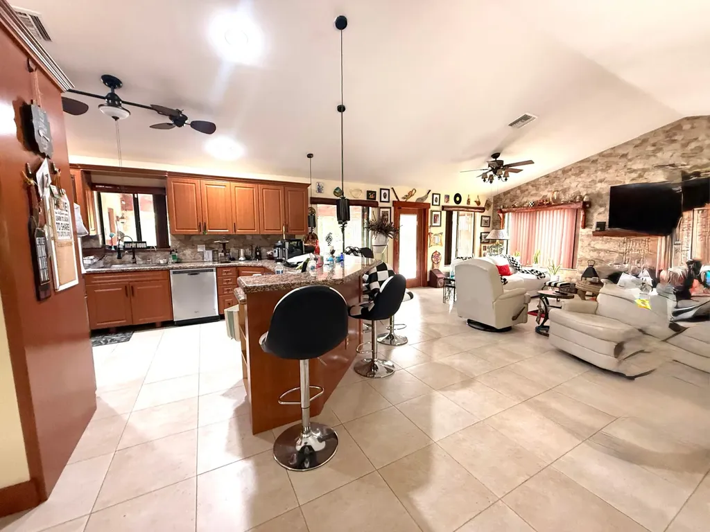 14539 N 60th Court Court N The Acreage FL 33470
