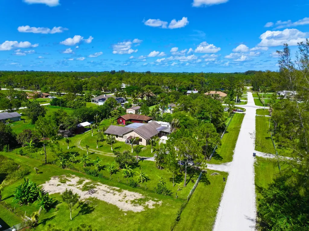 14539 N 60th Court Court N The Acreage FL 33470