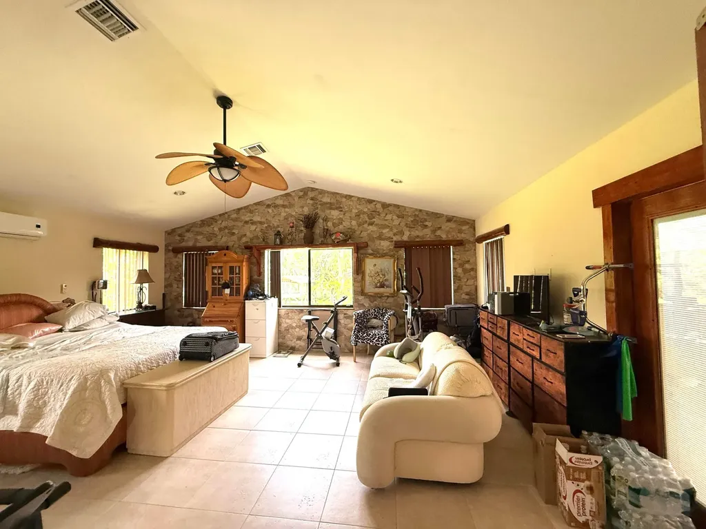 14539 N 60th Court Court N The Acreage FL 33470
