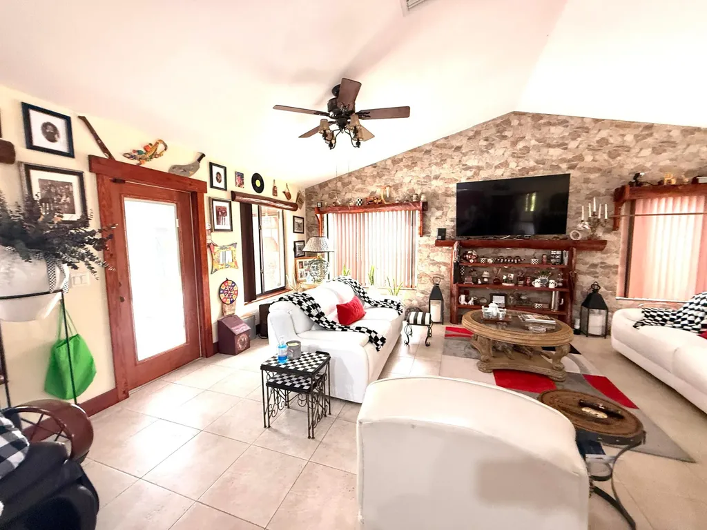 14539 N 60th Court Court N The Acreage FL 33470
