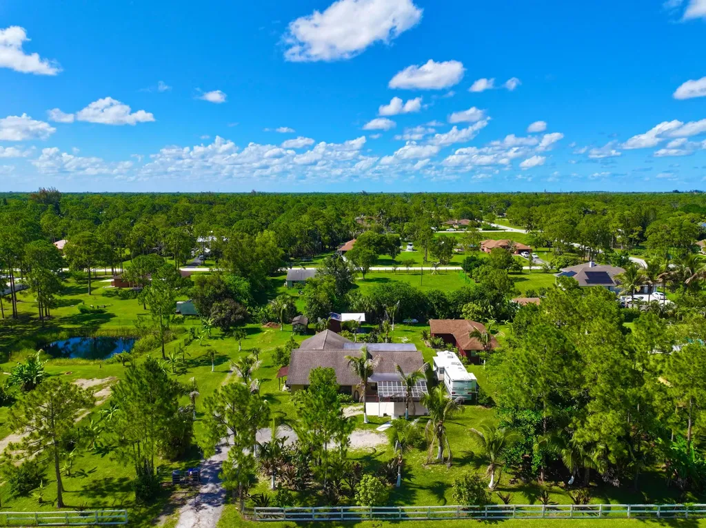 14539 N 60th Court Court N The Acreage FL 33470