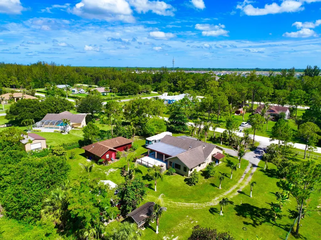 14539 N 60th Court Court N The Acreage FL 33470