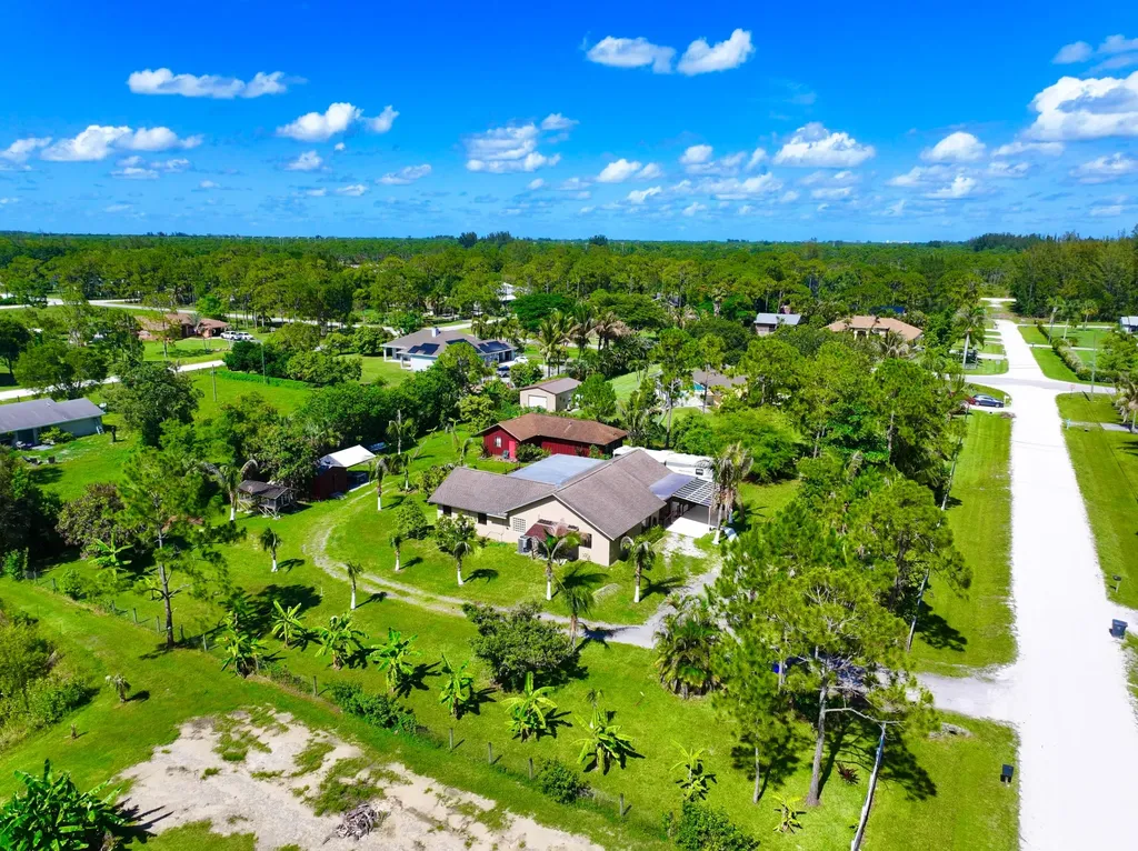 14539 N 60th Court Court N The Acreage FL 33470