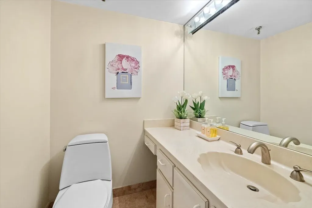 3912 S Ocean Boulevard Highland Beach FL 33487