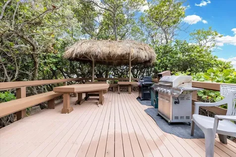3912 S Ocean Boulevard Highland Beach FL 33487