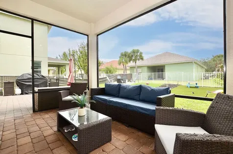 1945 NW Cataluna Circle Port St Lucie FL 34986