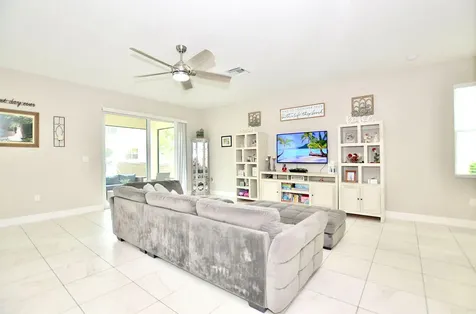 1945 NW Cataluna Circle Port St Lucie FL 34986