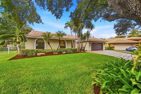 4704 NW 99th Lane Coral Springs FL 33076