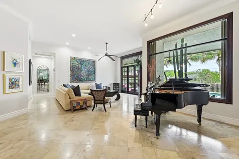 4704 NW 99th Lane Coral Springs FL 33076