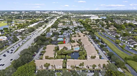 2926 S University Drive Davie FL 33328